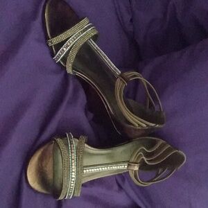 Bronze wedge sandal, size 7.5, rhinestone t strap, easy to slip on